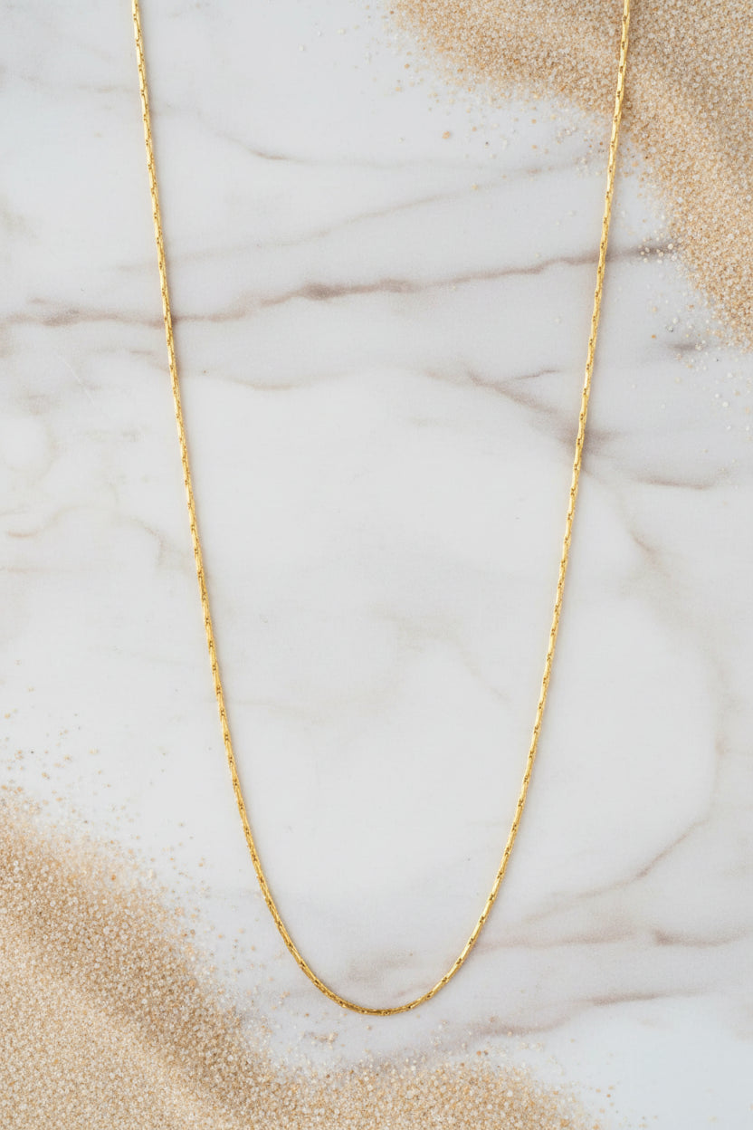 Toro Minimalistische Ketting - Goud