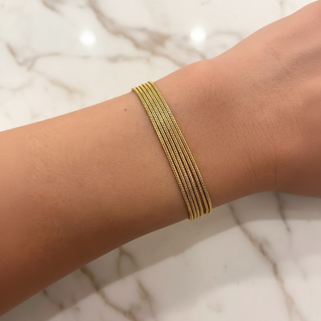 Multi-Chain Armband - nieuwe achtergrond